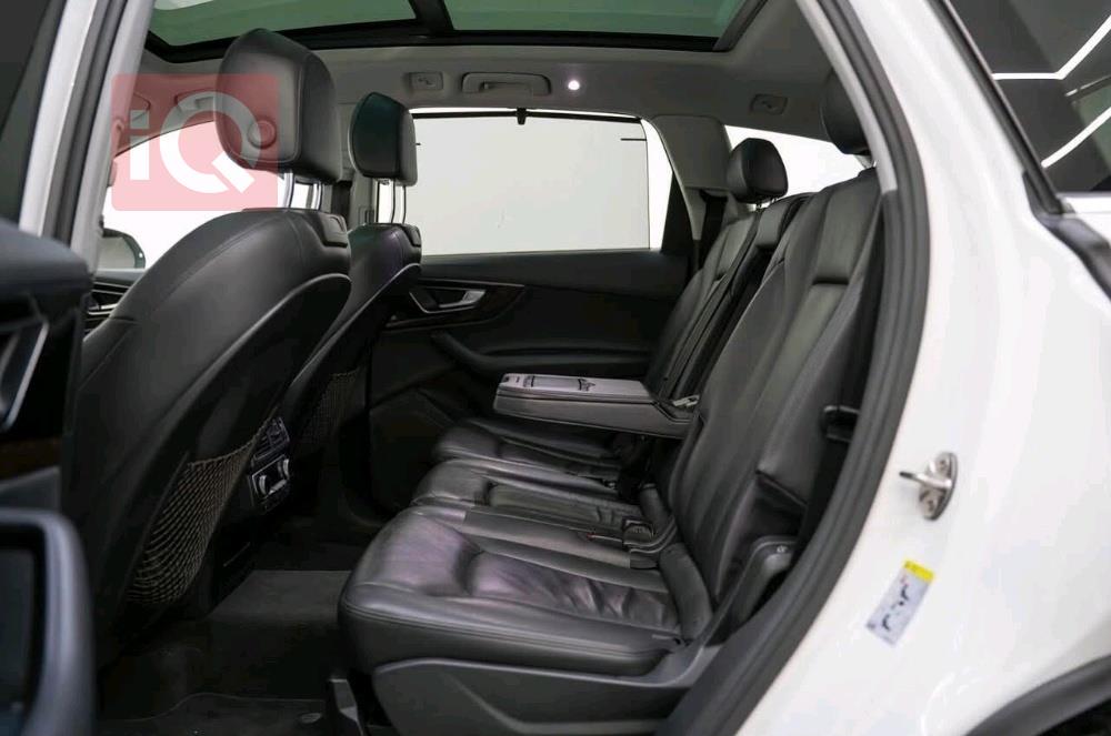 اودي Q7